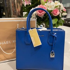 Michael Kors Mercer Medium Accordion Crossbody